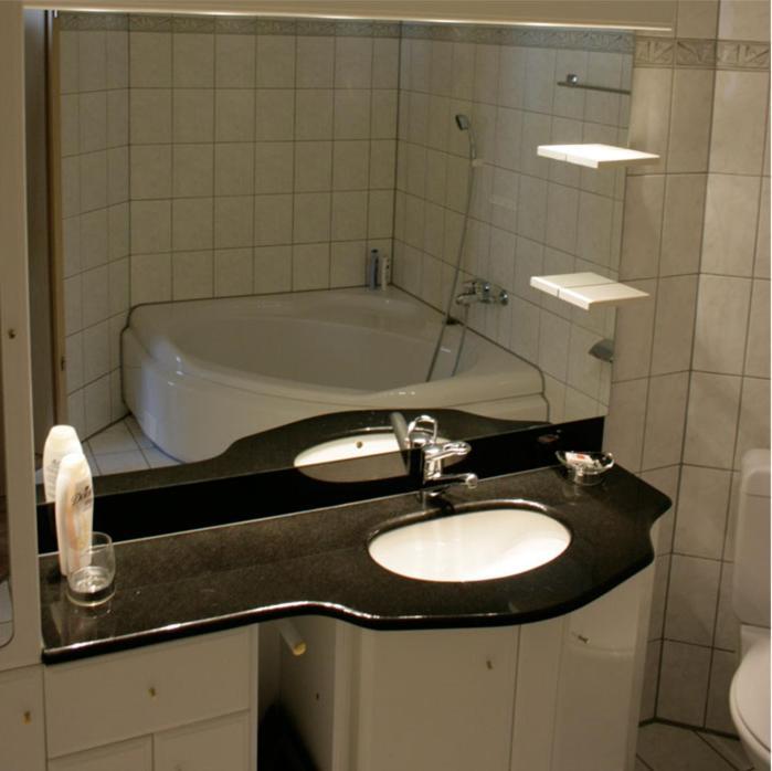 Residence Selika Leuk الغرفة الصورة